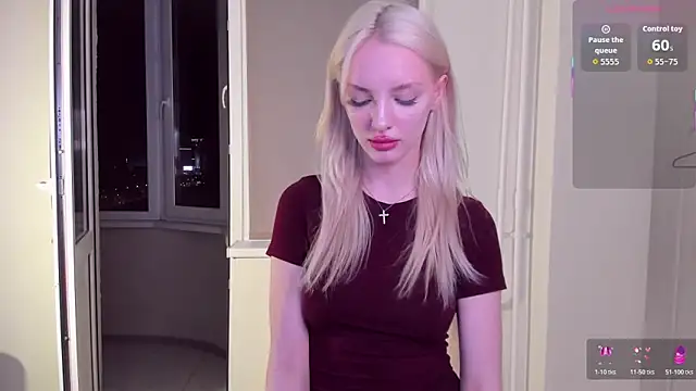 AleksaBlonde live sex cam