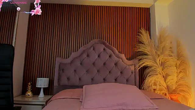 Violett_hott_ webcam