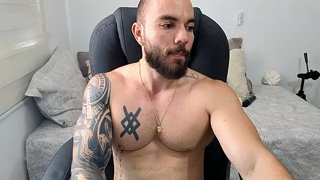 Isaac_Carter live sex cam