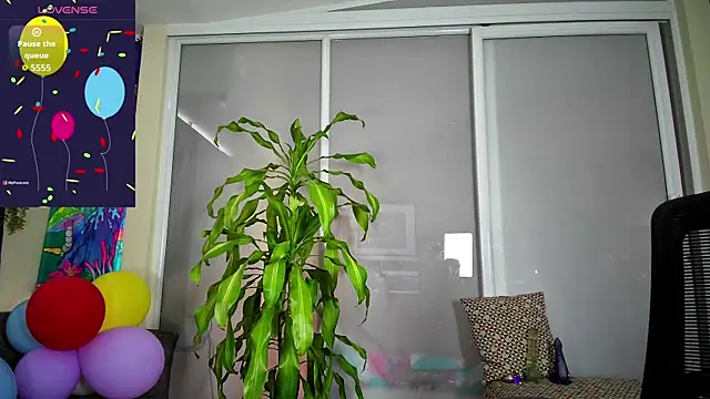 oriana_thomson01 webcam