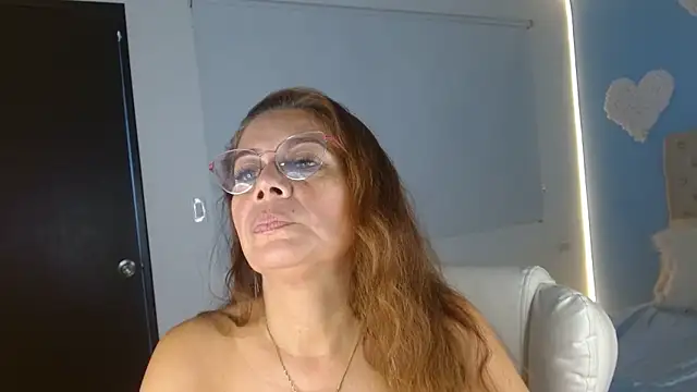 channelsmith_55 webcam