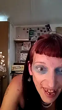 whitetrashdirtyslut webcam