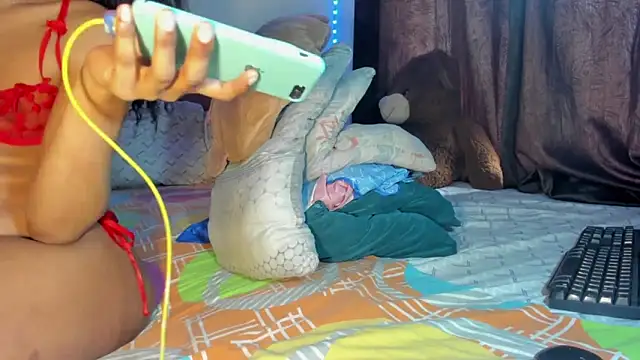 exotis_tiahara777 webcam