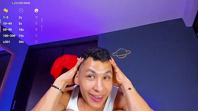 liuscast22 live sex cam