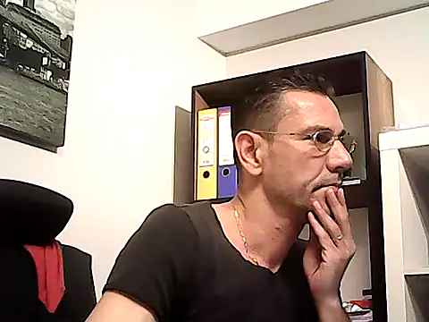 mastercharisma35 webcam