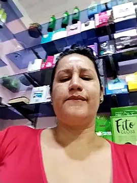 keilymadam - Keilymadam's free webcam - UK Sex Cams