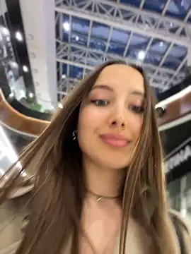 ICrazyOneIRL live sex cam