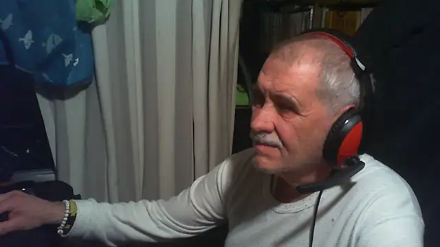 nonnomaturobisex live sex cam