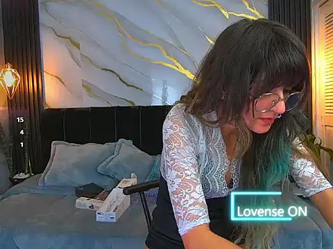 Dark_Dominika webcam