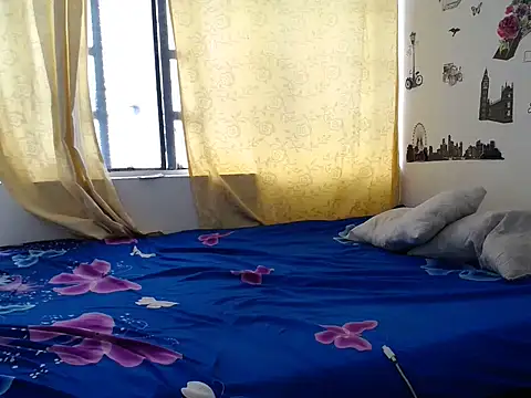 allison_maxtattoo_ webcam