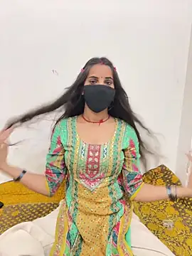 Pooja_Love143 - Live Cam