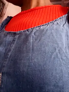 Bigassmommy_x Stripchat cam model