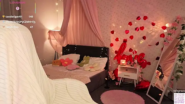 lilly_Cherry_ webcam