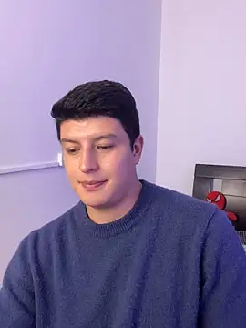 Goldenknight33 webcam