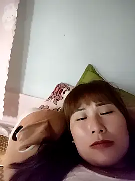 lucxy-ki6 - Lucxy-ki6's free webcam - UK Sex Cams