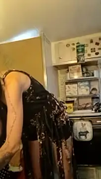 whitetrashdirtyslut webcam