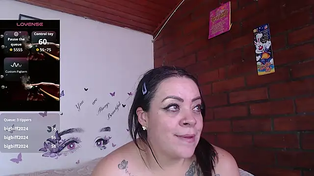 LIila28six webcam