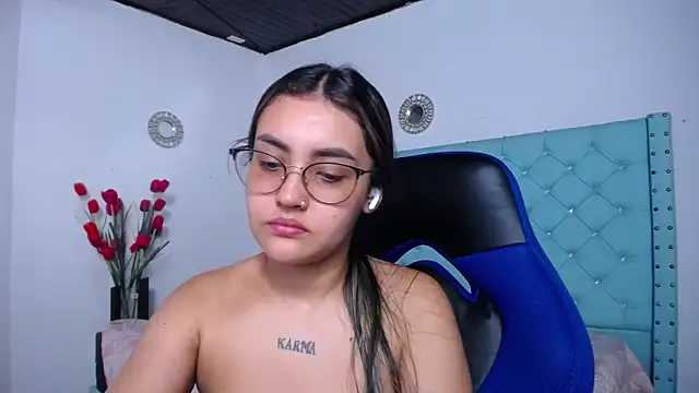 kathe-mills235 webcam