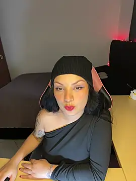 Theprojectsaraa webcam