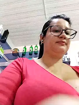 keilymadam - Keilymadam's free webcam - UK Sex Cams