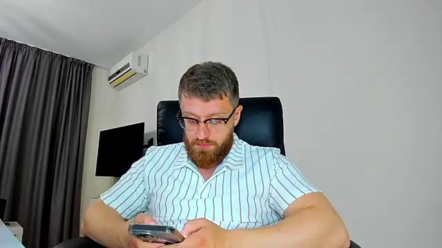 Findom_guy webcam