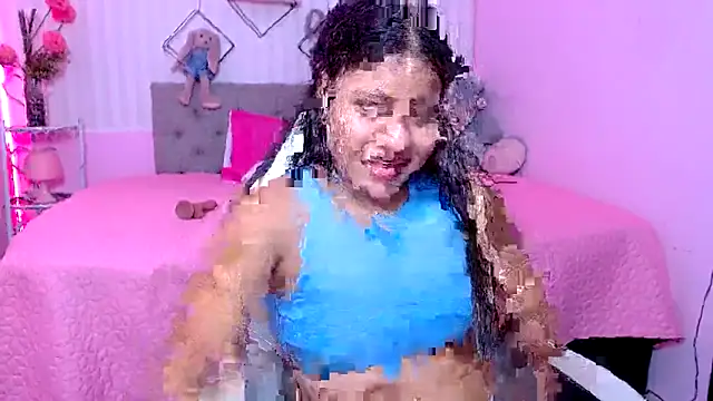 zara_cute - Zara_cute's free webcam - UK Sex Cams