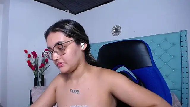 kathe-mills235 webcam