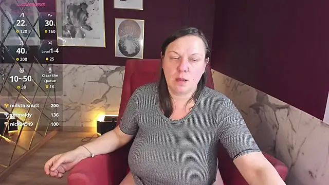 KellyPerfection webcam