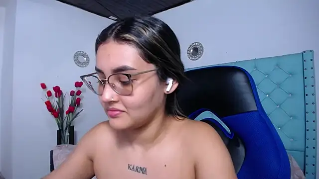 kathe-mills235 webcam