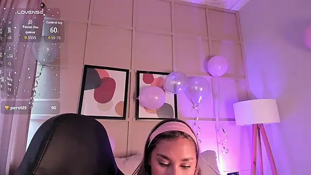 _Sophie__miller webcam