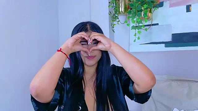 VioletBloomm live sex cam