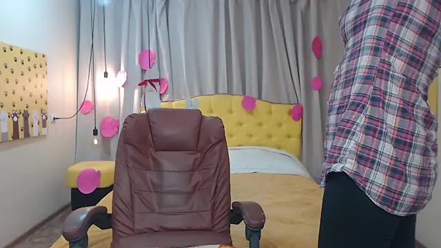 TessaDaybreak webcam