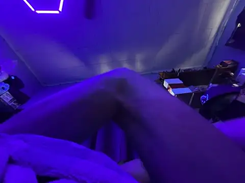 Cloudd_Kingg_Iceyyy webcam