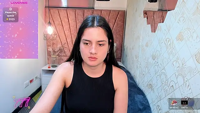 Zoe__Taylor__ webcam