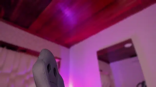 Emmily_Savage webcam