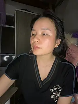 ivy_trix2 - Ivy_Trix2's free webcam - UK Sex Cams