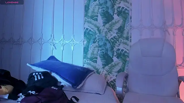 _sharlotte777 webcam