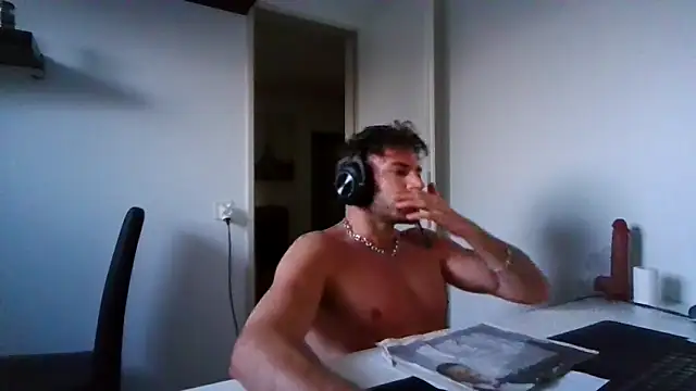 alpha-hunk webcam