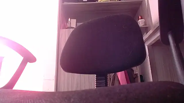 nicolle_milf1978 webcam