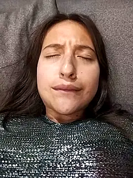 MaskedLatinaX webcam