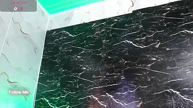 crislingery_dolli webcam