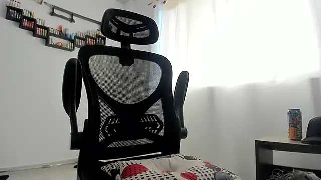 DmitriSanders webcam