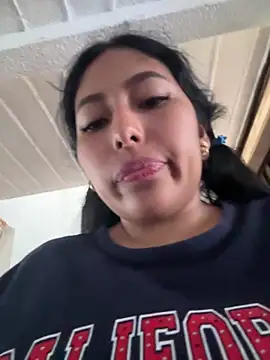 emmyjhonson07 webcam