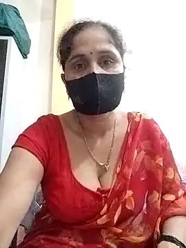 sexxyradha - Sexxyradha's free webcam - UK Sex Cams