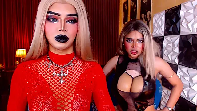 xFistingLadyBoyx webcam