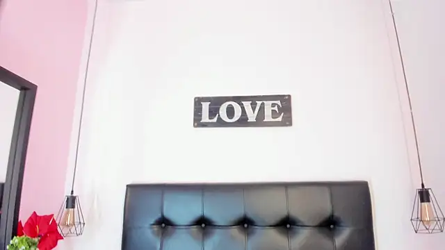 KatallelaMurillo webcam