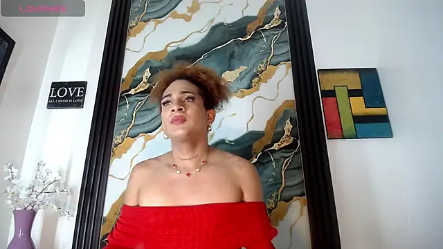 Sharlotte_Jones webcam