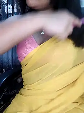 cute-bird- - Cute-bird-'s free webcam - UK Sex Cams