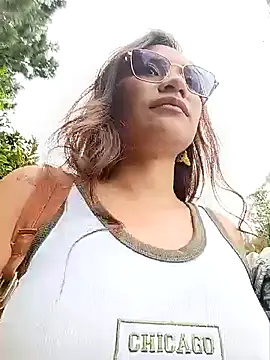 Leticia_Hinkley_ webcam