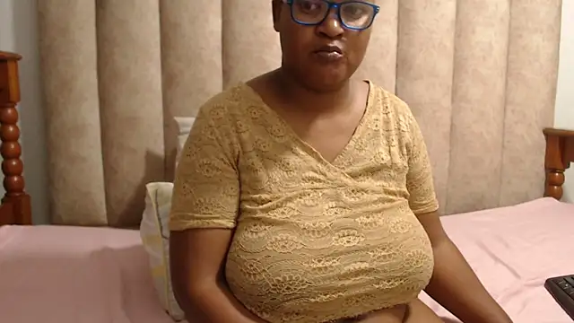 CandyYumsAerolaX webcam